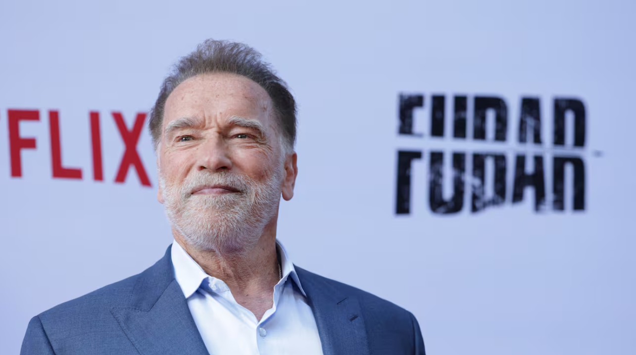 Arnold Schwarzenegger regresa al cine de acción tras siete años y compartirá pantalla con una inesperada estrella de los 90